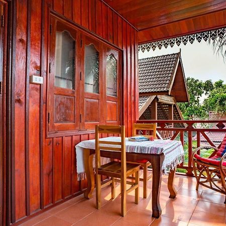 Zuela Guesthouse Луанг Намта Екстериор снимка